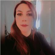 Profesora o guía de creacion, diseño y confección de diseño de moda para niñas, niños y personas que les guste la idea de aprender acerca de este tipo de arte